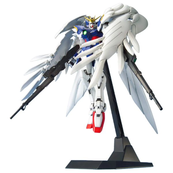 Gundam Express Australia Bandai 1/100 MG XXXG-00W0 Wing Gundam Zero Custom Endless Waltz action pose