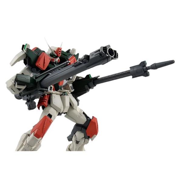Bandai 1/100 MG Buster Gundam action pose 3