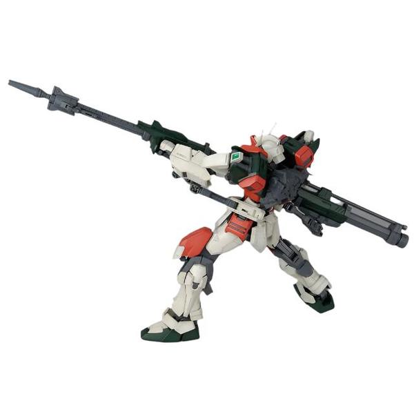 Bandai 1/100 MG Buster Gundam action pose 4