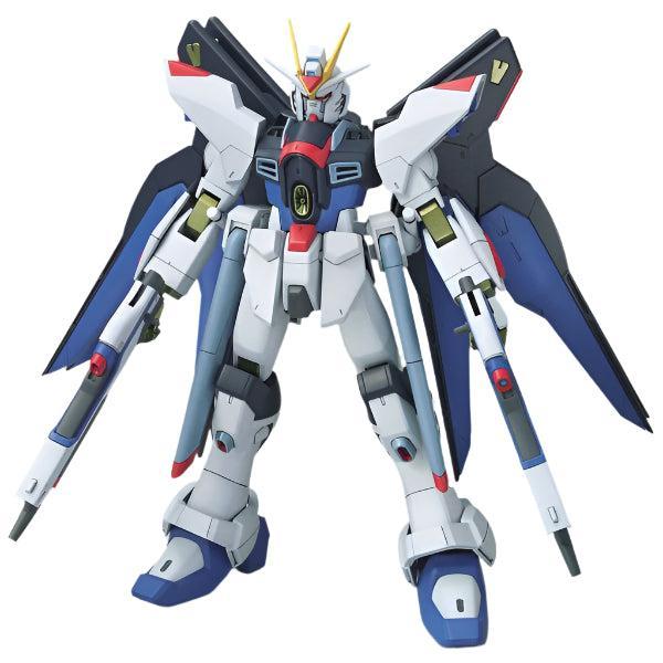 Bandai 1/100 HG ZGMF-X20A Strike Freedom front on view.