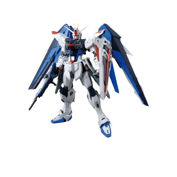 Bandai 1/100 MG Freedom Gundam Ver.2 Front View