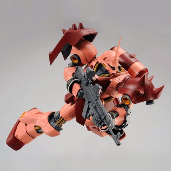 P-Bandai 1/100 MG Full Frontal's Geara Doga action pose