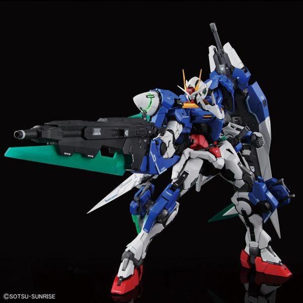 Bandai 1/60 PG 00 Gundam Seven Sword/G Side Pose 