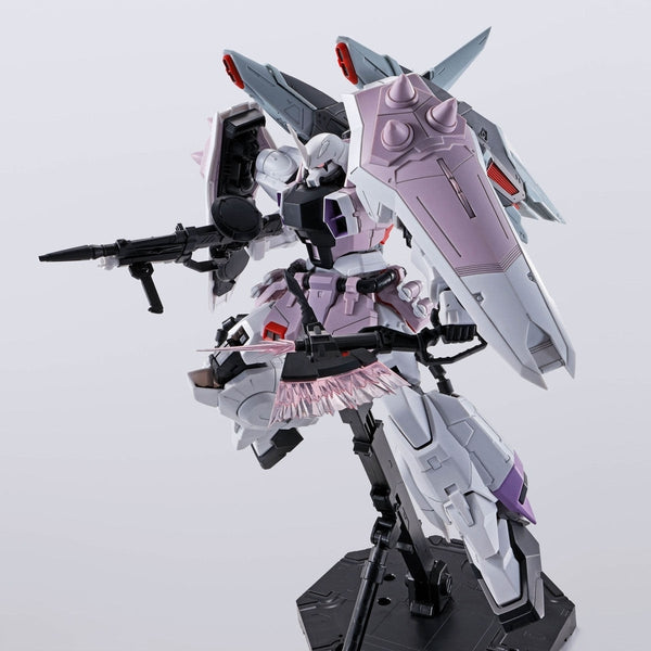 P-Bandai 1/100 MG Blaze Zaku Phantom [Ray Za Burrel Custom] action pose