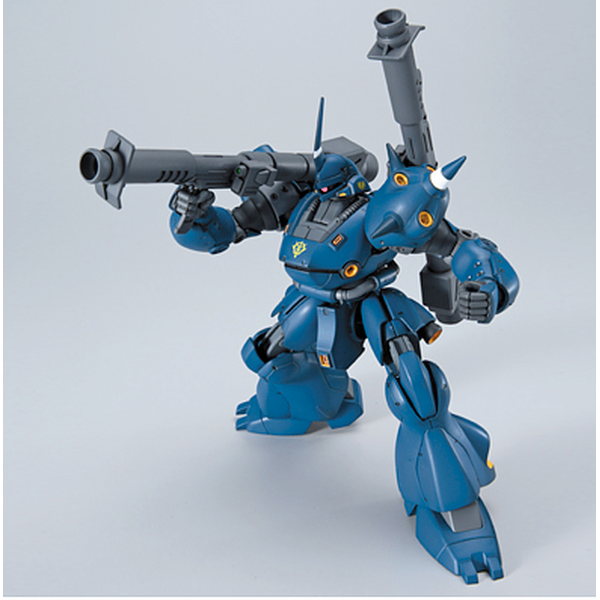 Bandai 1/144 HGUC MS-18E Kampfer with bazookas