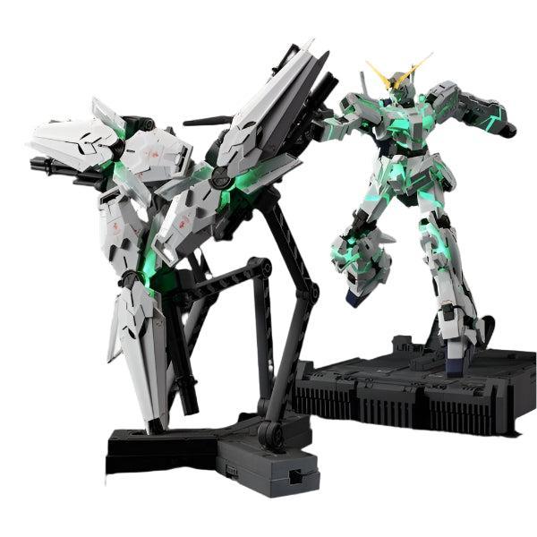 PRE-ORDER Bandai 1/100 MGEX Unicorn Gundam Ver Ka front on view. BLACK BACKGROUND