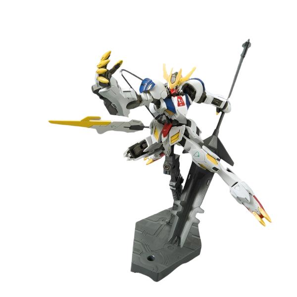 Bandai 1/144 HG Gundam Barbatos Lupus Rex action pose 1