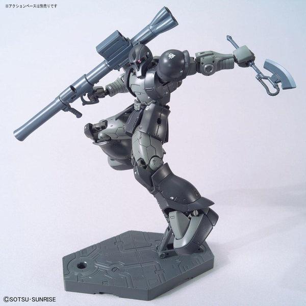 Bandai 1/144 HGGO Zaku I Kycilias Forces action pose 2