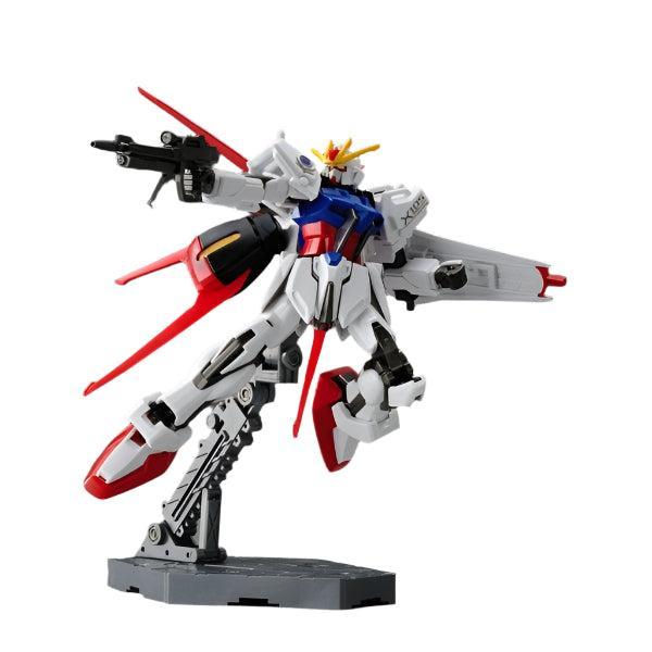 Bandai 1/144 HG Aile Strike Gundam action pose