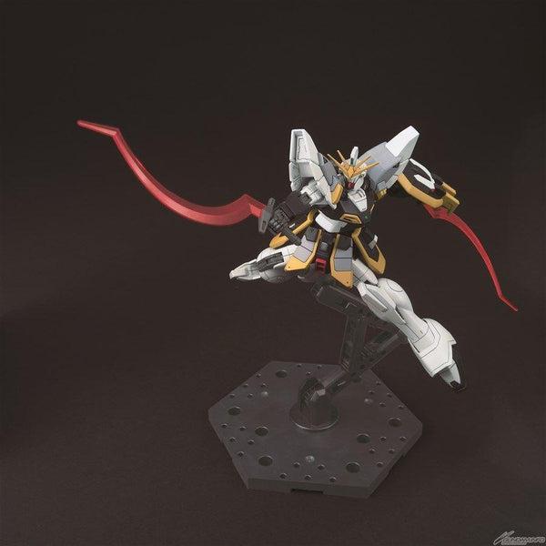 Bandai 1/144 XXXG-01SR Gundam Sandrock & Gundam Breaker heat shotels in action