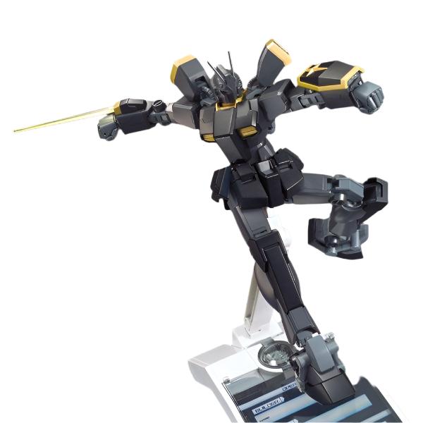 Bandai 1/144 HGBF Gundam Lightning Black Warrior pose.2