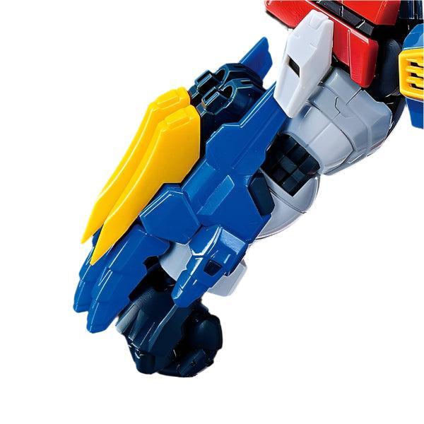 Bandai 1/100 HiRM God Gundam close up lower arm