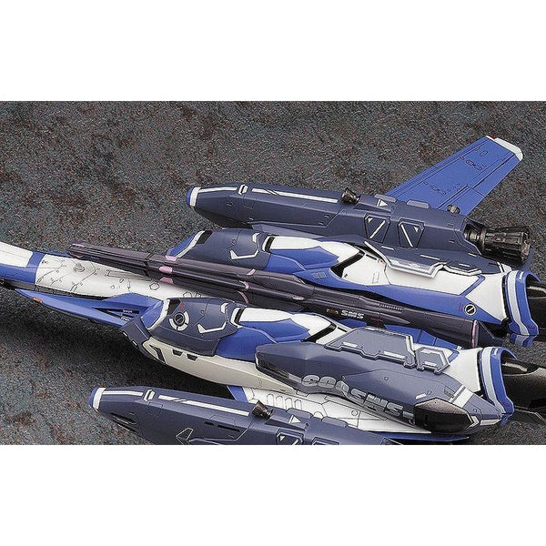 Hasagawa 1/72 VF-25G Super Messiah Macross F top down close up view