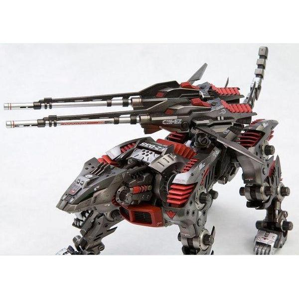 Kotobukiya 1/72 HMM Zoids EZ-035 Lightning Saix Markings Plus Ver. action pose with weapon. 