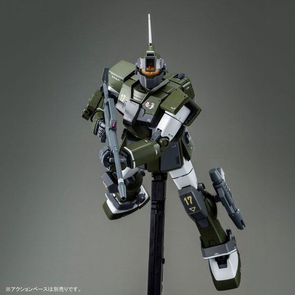 P-Bandai 1/100 MG RGM-79SC Tenneth A Jung's GM Sniper Custom action pose 2