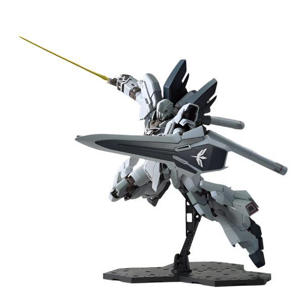 Bandai 1/100 MG Sinanju Stein (Narrative Ver) charge pose