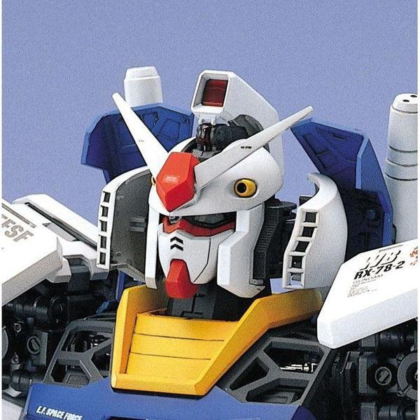 Bandai 1/60 PG RX-78-2 Gundam close up head