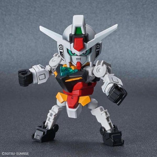 Bandai SDCS Earthree Gundam front on view. no armour